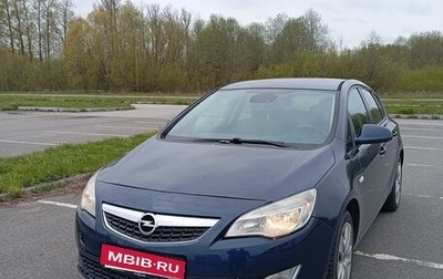 Opel Astra J, 2012 год, 690 000 рублей, 1 фотография