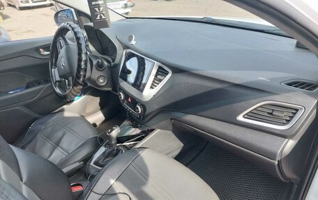 Hyundai Solaris II рестайлинг, 2017 год, 1 150 000 рублей, 5 фотография