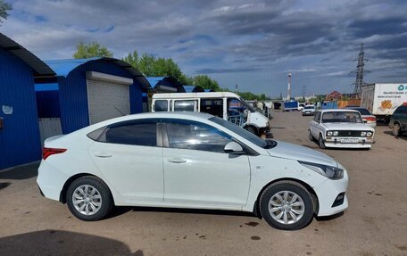 Hyundai Solaris II рестайлинг, 2017 год, 1 150 000 рублей, 9 фотография