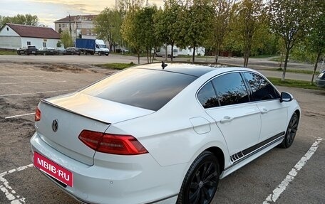 Volkswagen Passat B8 рестайлинг, 2019 год, 2 500 000 рублей, 10 фотография