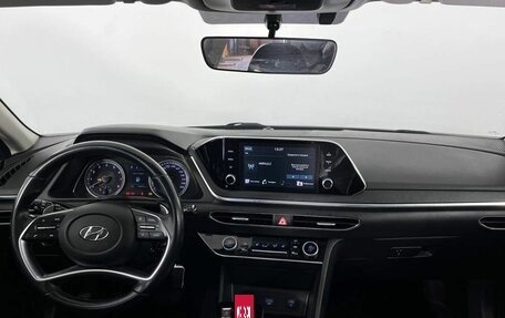 Hyundai Sonata VIII, 2021 год, 2 299 000 рублей, 11 фотография