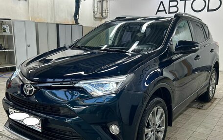 Toyota RAV4, 2019 год, 2 555 000 рублей, 1 фотография