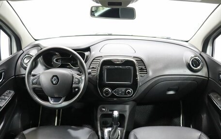 Renault Kaptur I рестайлинг, 2019 год, 1 819 000 рублей, 9 фотография