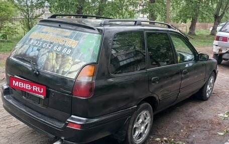 Nissan Wingroad I, 1997 год, 170 000 рублей, 4 фотография