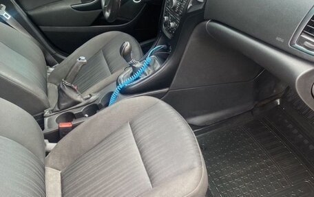 Opel Astra J, 2013 год, 629 000 рублей, 5 фотография