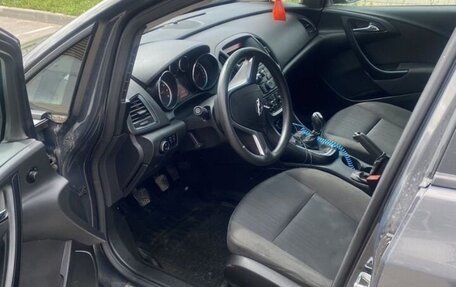 Opel Astra J, 2013 год, 629 000 рублей, 8 фотография