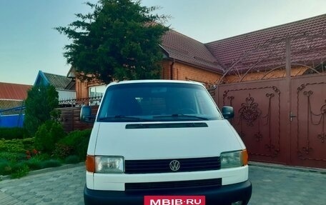 Volkswagen Transporter T4, 2000 год, 950 000 рублей, 2 фотография
