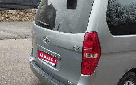 Hyundai Grand Starex Grand Starex I рестайлинг 2, 2011 год, 2 000 000 рублей, 4 фотография