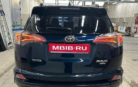 Toyota RAV4, 2019 год, 2 555 000 рублей, 3 фотография