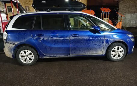 Citroen C4 Picasso II рестайлинг, 2018 год, 2 200 000 рублей, 13 фотография