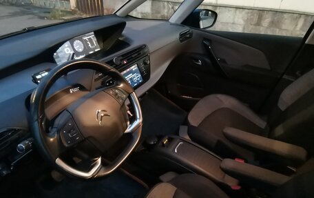 Citroen C4 Picasso II рестайлинг, 2018 год, 2 200 000 рублей, 15 фотография