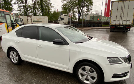 Skoda Octavia, 2020 год, 2 300 000 рублей, 3 фотография