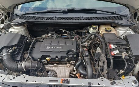 Opel Astra J, 2013 год, 950 000 рублей, 5 фотография