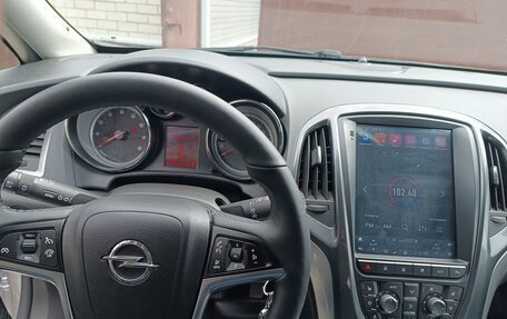 Opel Astra J, 2013 год, 950 000 рублей, 6 фотография