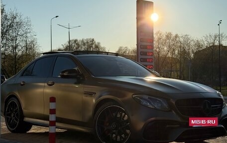 Mercedes-Benz E-Класс AMG, 2019 год, 9 700 000 рублей, 2 фотография