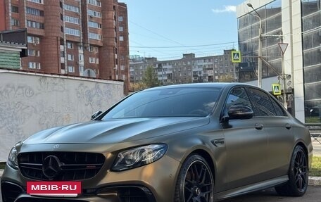 Mercedes-Benz E-Класс AMG, 2019 год, 9 700 000 рублей, 16 фотография