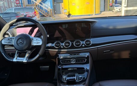 Mercedes-Benz E-Класс AMG, 2019 год, 9 700 000 рублей, 26 фотография