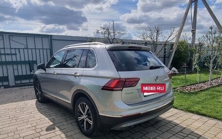 Volkswagen Tiguan II, 2017 год, 2 800 000 рублей, 4 фотография