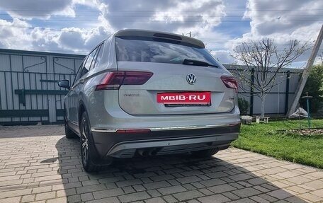 Volkswagen Tiguan II, 2017 год, 2 800 000 рублей, 14 фотография