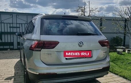 Volkswagen Tiguan II, 2017 год, 2 800 000 рублей, 10 фотография