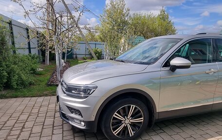 Volkswagen Tiguan II, 2017 год, 2 800 000 рублей, 23 фотография