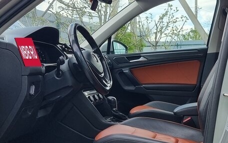 Volkswagen Tiguan II, 2017 год, 2 800 000 рублей, 20 фотография