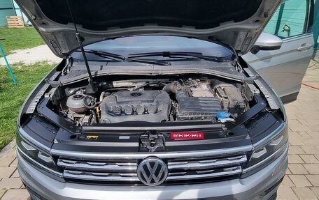 Volkswagen Tiguan II, 2017 год, 2 800 000 рублей, 33 фотография