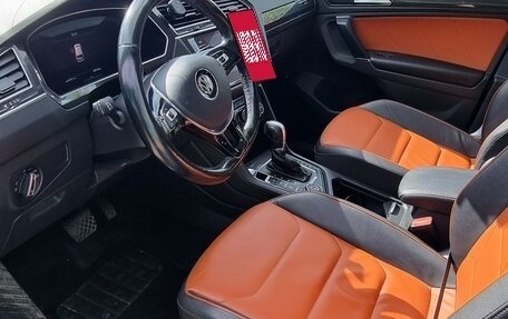 Volkswagen Tiguan II, 2017 год, 2 800 000 рублей, 36 фотография