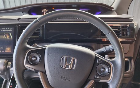 Honda Stepwgn IV, 2016 год, 2 500 000 рублей, 20 фотография