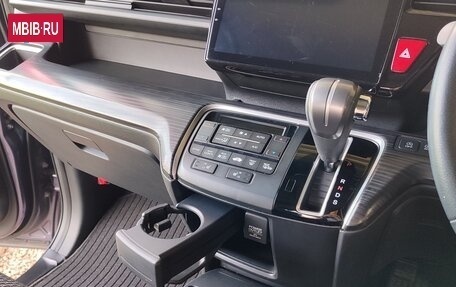 Honda Stepwgn IV, 2016 год, 2 500 000 рублей, 16 фотография