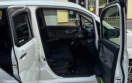 Daihatsu Move VI рестайлинг, 2015 год, 920 000 рублей, 36 фотография