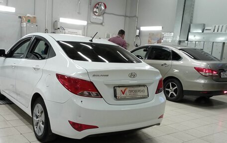 Hyundai Solaris II рестайлинг, 2016 год, 917 000 рублей, 4 фотография