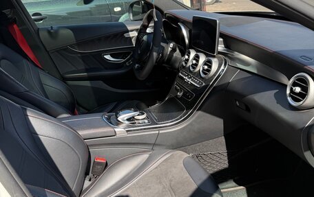 Mercedes-Benz C-Класс AMG, 2017 год, 4 000 000 рублей, 14 фотография