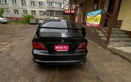 Mitsubishi Galant VIII, 2002 год, 270 000 рублей, 3 фотография
