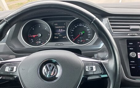 Volkswagen Tiguan II, 2020 год, 2 900 000 рублей, 10 фотография