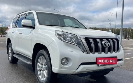 Toyota Land Cruiser Prado 150 рестайлинг 2, 2015 год, 3 320 000 рублей, 7 фотография