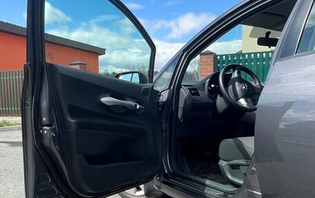 Toyota Auris II, 2010 год, 2 100 000 рублей, 3 фотография