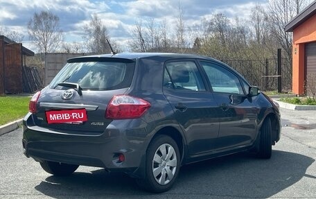 Toyota Auris II, 2010 год, 2 100 000 рублей, 2 фотография