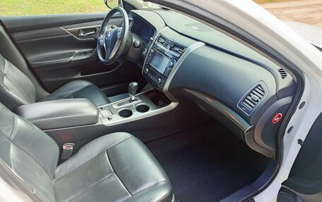 Nissan Teana, 2015 год, 1 599 999 рублей, 9 фотография