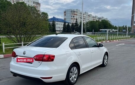 Volkswagen Jetta VI, 2012 год, 1 060 000 рублей, 6 фотография
