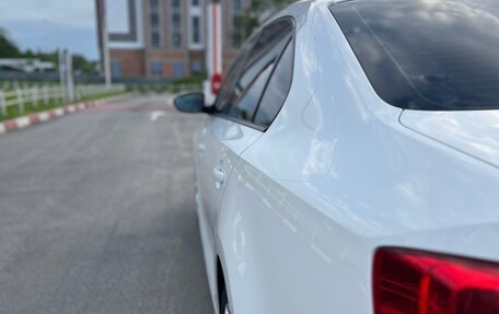 Volkswagen Jetta VI, 2012 год, 1 060 000 рублей, 10 фотография