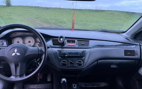 Mitsubishi Lancer IX, 2005 год, 290 000 рублей, 12 фотография