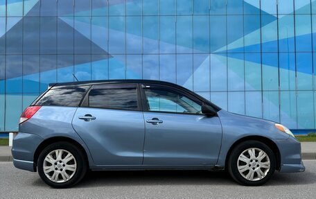 Toyota Matrix, 2003 год, 670 000 рублей, 3 фотография