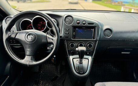 Toyota Matrix, 2003 год, 670 000 рублей, 7 фотография