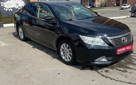 Toyota Camry, 2014 год, 1 640 000 рублей, 1 фотография