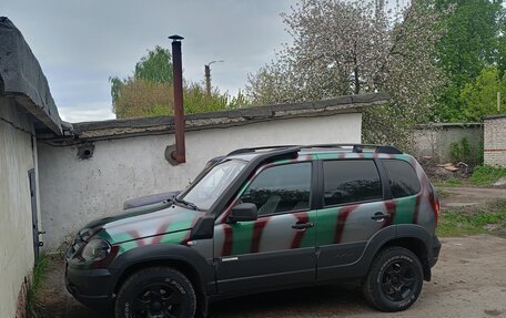 Chevrolet Niva I рестайлинг, 2012 год, 600 000 рублей, 5 фотография