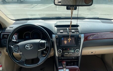 Toyota Camry, 2014 год, 1 640 000 рублей, 7 фотография