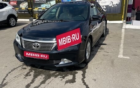 Toyota Camry, 2014 год, 1 640 000 рублей, 2 фотография