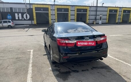 Toyota Camry, 2014 год, 1 640 000 рублей, 4 фотография