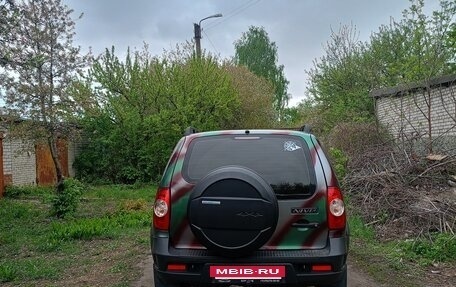 Chevrolet Niva I рестайлинг, 2012 год, 600 000 рублей, 2 фотография
